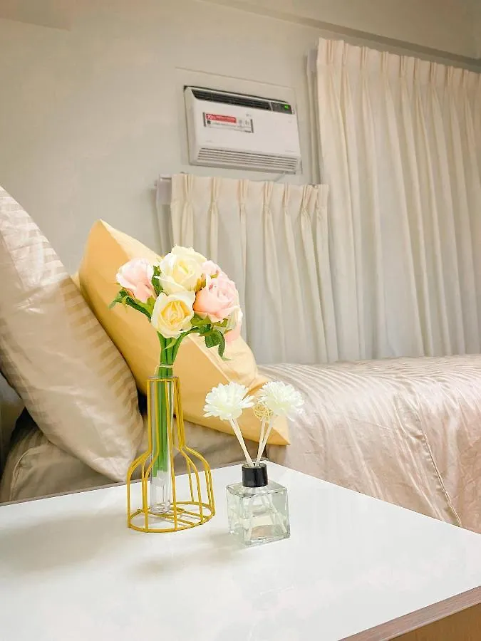 Deluxe Room W/ Pool & Billiards Makati City Philippines